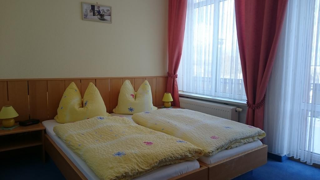 Pension Und Berggasthaus Kapellenstein Geyer Quarto foto