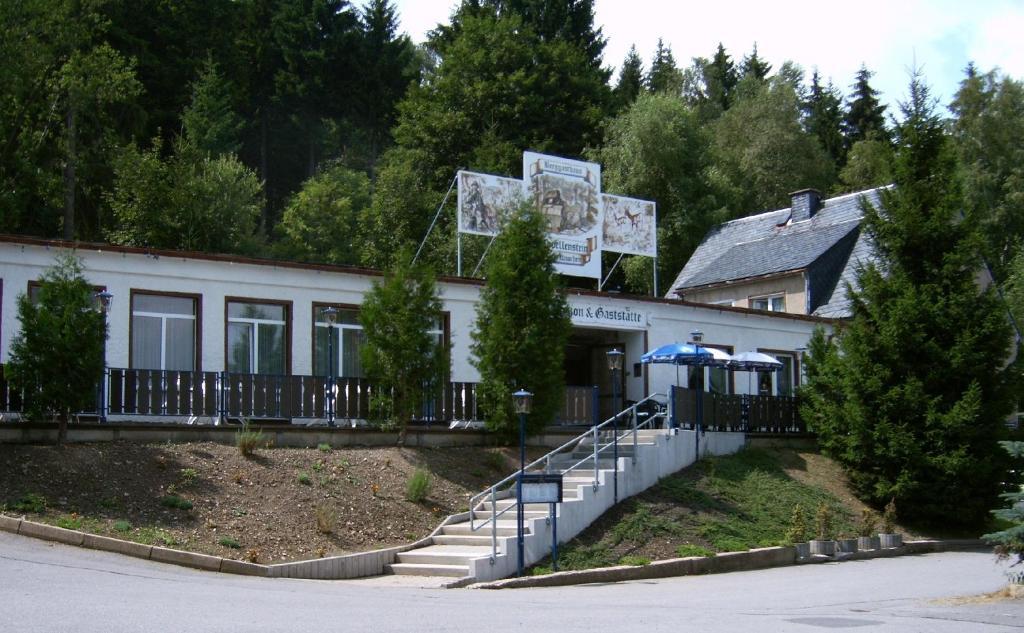 Pension Und Berggasthaus Kapellenstein Geyer Exterior foto